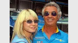 Im interview mit der italienischen zeitung il corriere della sera erklärte flavio briatore 2016 über tochter leni: Papa Von Heidi Klums Tochter Leni 7 Flavio Briatores Perlenkette Leute Bild De