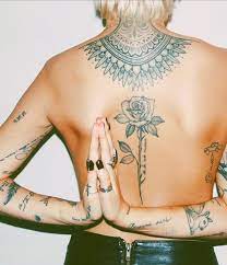 All Over Tattoologist Girl Neck Tattoos Tattoos Neck Tattoo