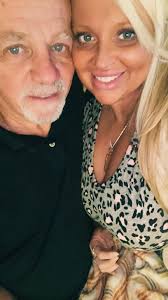 Age gap love story and vintage lifestyle