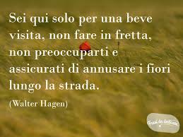 In 40 anni di attività è stata data per morta 40 volte, senza un futuro e pronta per essere spazzata via dalle nuove generazioni guidate dalla apple in testa, eppure siamo qui a parlare ancora della creatura di bill gates arrivata al traguardo di windows 10 e entrata prepotentemente nel mercato della telefonia. 193 Frasi Immagini E Video Di Auguri Per I 50 Anni Compleanno Frasidadedicare