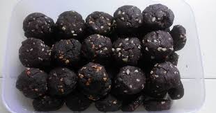 Ia juga boleh dijadikan sebagai kuih raya. Resepi Double Chocolate Chip Cookies
