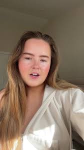 Chloe Holiday Boot Wall