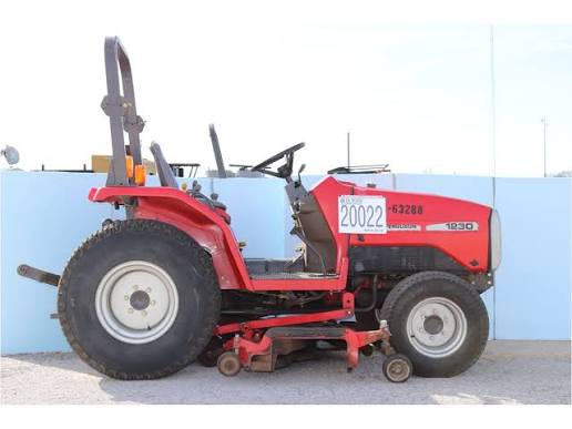 Massey Ferguson 1230 Tractor