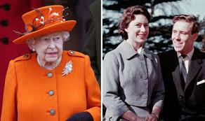The royal princess looked ethereal in a pristine white gown for her wedding. Royal News Queen S Shock Reaction To Margaret Marrying Photographer Revealed Royal News Express Co Uk