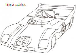 Un pilote de moto dans un rallye raid. Coloriage Voiture De Course Formule 1 N 85 Tete A Modeler