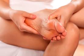 Urina nu miroase la urinari frecvente mi se pare un pic incolora. Remedii Naturale Pentru Picioare Reci