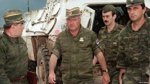 Il est accusé, tout comme ratko mladic, de crimes de guerre, crimes contre l'humanité et génocide commis durant la guerre de. What Is The Case Against Ratko Mladic Bbc News
