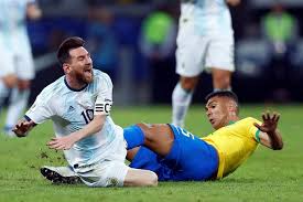 Messi brak goed door in de 4e minuut en. De Mooiste Ontmoetingen Tussen Argentinie En Brazilie Buitenlands Voetbal Ad Nl