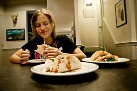 A grownup version of spaghetti tacos. The Spaghetti Taco A La Icarly The New York Times