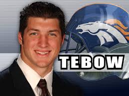 In honor of the draft tonight, thinking of bringing this haircut back. Tim Tebow Haircut 1280x960 Wallpaper Teahub Io