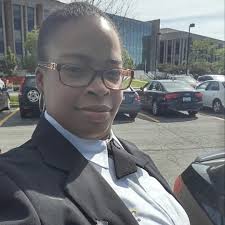 Shauna Freeman's Instagram, Twitter & Facebook