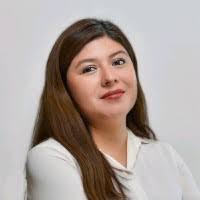 20+ perfiles de «Ilse Leal»