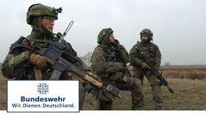 Dieser besteht aus den eigentlichen streitkräften (militärische organisationsbereiche). Ambush And Firefight Preparation For Deployment In Mali Bundeswehr Youtube