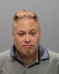 Kenneth Monty's Instagram, Twitter & Facebook