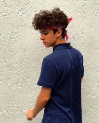 De Acuerdo Con Su Perfil En Imdb Joaquin Comenzo Su Carrera Al Actuar En Varios Episodios De La Rosa De Guadalup Fotos Chicos Guapos Chicos Guapos Surf Girls