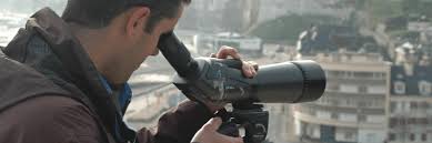 Ainsi nous pouvons citer les paires de jumelles, le scintillomètre et l'holomètre. Les Meilleures Longue Vues Du Moment En Juillet 2021