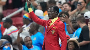 La historia de Lumumba Vea, el aficionado estatua del Mundial que anima a la RD de Congo congelado