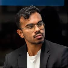 Hosting this tomorrow. Comment “RSVP” for me to dm you link. Come thru for  a relaxed backyard evening with a crowd of founders, investors, and  builders. Hosted at our SF hacker house