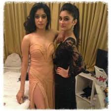 Meet javed jaffrey's beautiful daughter alaviaa jaffrey!for latest update on bollywood, like us on facebook : Deepa Bhatia On Twitter Sridevi S Daughter Jhanvi And Javed Jaffrey S Daughter Alaviaa Are Best Friends Sridevibkapoor Http T Co R6qgn5yeqb