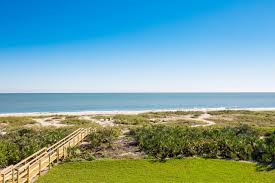 If you're looking for a beach metal detector that's full of features, and is perhaps the best metal detector for beach and land, the garrett at pro. Florida S East Coast Beaches Travel Channel