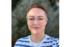 Sarah Gardiner's Instagram, Twitter & Facebook