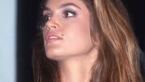 Mac Cosmetics ikoniske lip liner Spice er tilbake, hentet frem fra 90-tallet