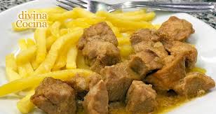 La salsa para acompañar a la carne más clásica. Carne En Salsa Casera Receta De Divina Cocina