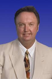 Jeffrey Tomlinson's Instagram, Twitter & Facebook