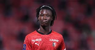 Though real madrid would love to have a player with camavinga's quality and upside in their ranks, they may have to let him pursue a different dream. Camavinga To Reject Rennes Contract Extension Current Deal Expires In 2022 Reliability 5 Stars