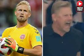 ⚽️ leicester city denmark kasper@tentoesmedia.com. Man Utd Icon Peter Schmeichel Branded Hero For His Reaction To Son Kasper S World Cup Save Daily Star
