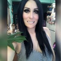 Mayela Mendoza's Instagram, Twitter & Facebook