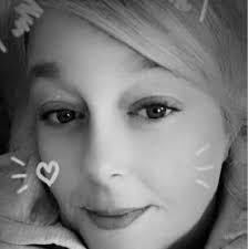 Could anyone personally recommend a removals company they have used. Thank  you in advance. * Update * Contacted the two most popular