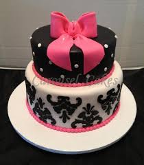 Black And White Birthday Cake For Girls Pin By Carousel Cakes On My Cakes Polka Dot Cakes Birthday Cake Girls Cake