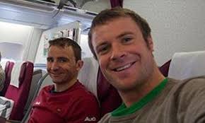 Mount Everest brawl: UK photographer Jonathan Griffith among climbers  attacked by Sherpas