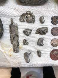 Can metal detector find tungsten carbide? What Is This I Found It Metal Detecting In One Area Of A Beach In California It S Light I Assumed It S Aluminum But Not Sure Why Or How It Looks Like It