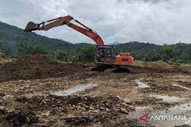 Suk ke dalam wilayah kabupaten sambas,. Perlu Solusi Aktivitas Penambangan Emas Tanpa Izin Di Bengkayang Antara News Kalimantan Barat