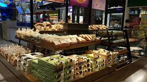 It's a mix of traditional and modern, with jalan besar being an official conservation area which resulted in hawkers and restaurateurs being able to hone. Beware Very Disappointed Review Of Lavender Cafe 1 Utama Kuala Lumpur Malaysia Tripadvisor