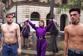 Nouvelle égérie décriée du buzz, l'humoriste marie s'infiltre en agace plus d'un. La Performance Genante De Marie S Infiltre A La Marche Contre Les Violences Faites Aux Femmes Moustique Be