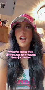 #bikinibarista #sweetxcherry