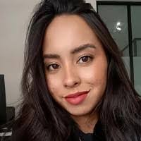 Alexis Lua's Instagram, Twitter & Facebook