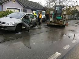 Chavigny Faits Divers La Remorque Se Detache Et Percute Une Voiture Deux Blesses