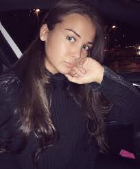 Bianca Waller, de beeldschone vriendin van Jordan Larsson