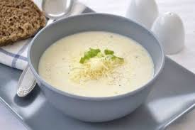 Tiroler Kasesuppe Rezept Rezept Kasesuppe Rezept Rezepte Lebensmittel Essen
