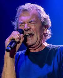 HBD #80 to Deep Purple vocalist, Ian Gillan!