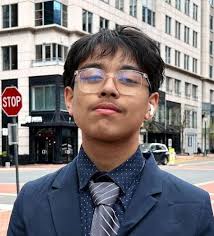 Manassas Park teen brings coding to the community