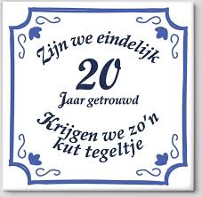 Bol Com Huwelijk Cadeau Zijn We Eindelijk 20 Jaar Getrouwd Krijgen We Zo N Kut Tegeltje