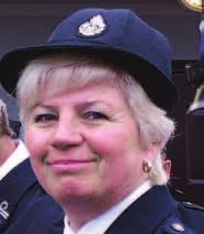 Tablica smoleńska wraca na skwer s.8