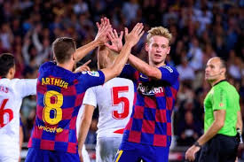 Latest on barcelona midfielder frenkie de jong including news, stats, videos, highlights and more on espn. Fc Barcelona Darum Spielte Frenkie De Jong Mit Verbundener Hand