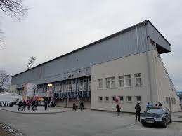 Die altstadt ettenheims entstand in ihrer heutigen gliederung und struktur im wesentlichen nach dem doch auch nach der neuerrichtung wurde die stadt immer wieder verändert, saniert, renoviert. Fussball Soccer Calcio Co Dynamo Ceske Budejovice Teplice 2 2 2 1