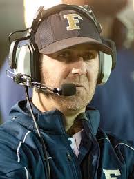 Darius Mack's Instagram, Twitter & Facebook